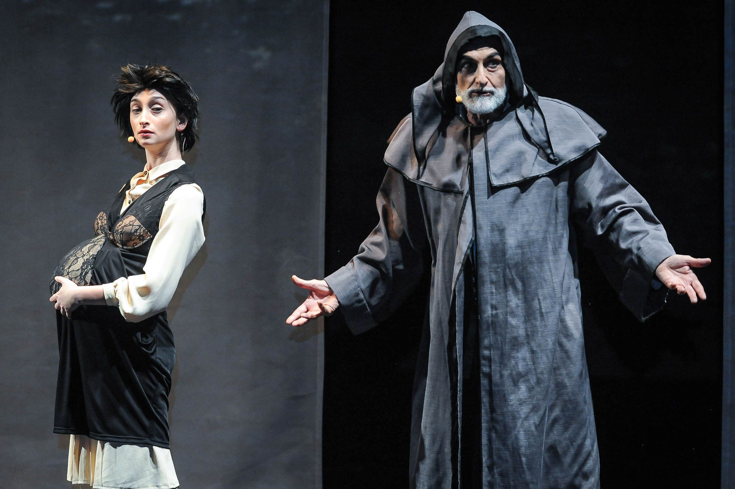 Foto di scena della spettacolo Misura per Misura, regia di Paolo Valerio