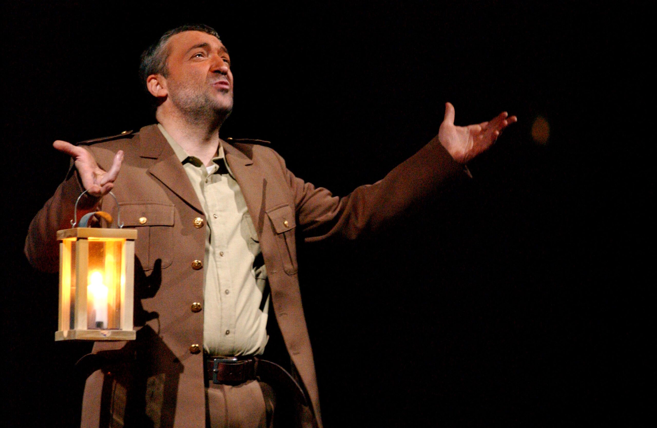 Foto di scena dello spettacolo Otello, da William Shakespeare, regia di Paolo Valerio