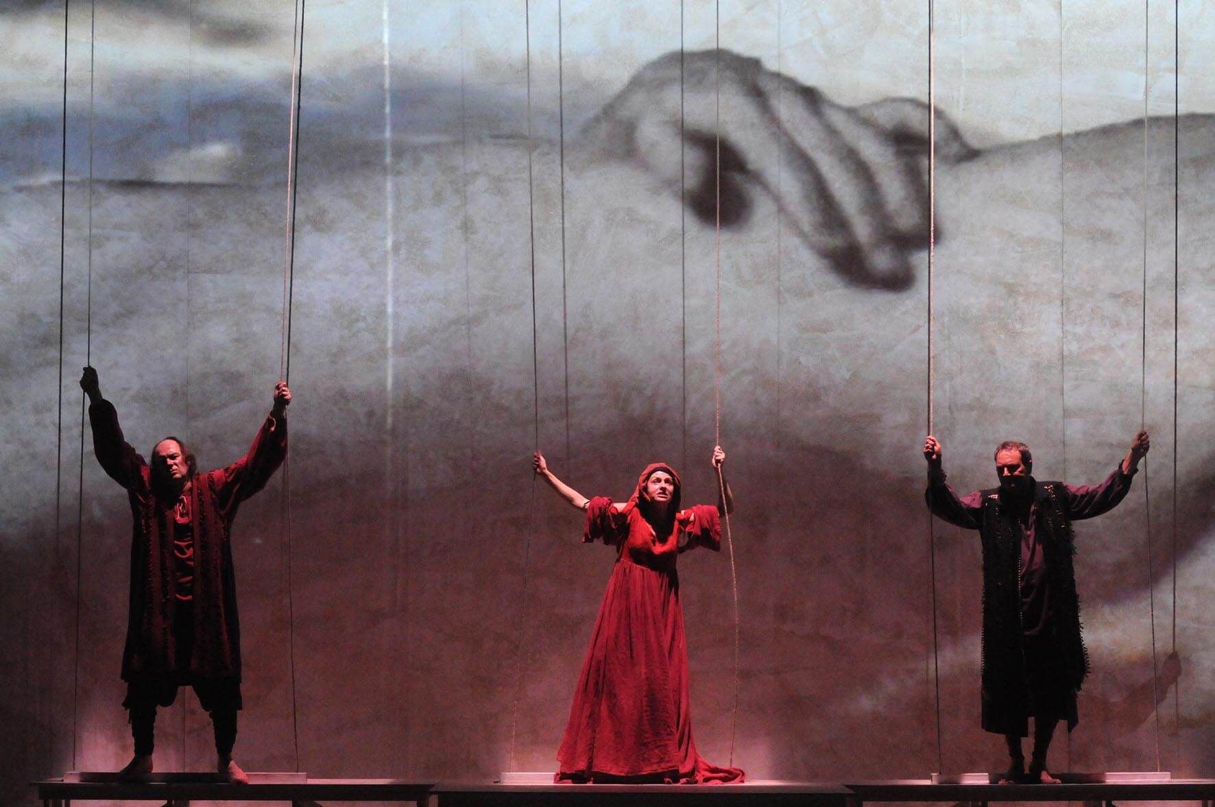 Foto di scena dello spettacolo Pericle, il principe di Tiro, di William Shakespeare. Regia di Paolo Valerio