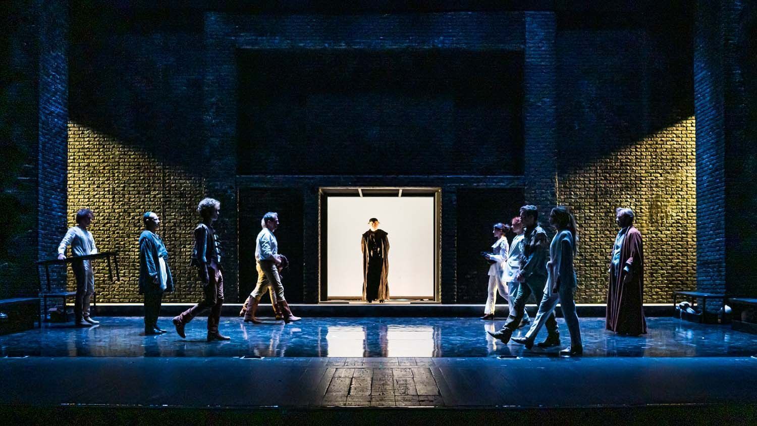 Foto di scena dal Mercante di Venezia diretto da Paolo Valerio