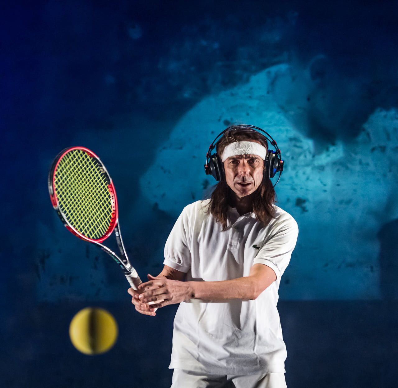 Foto di scena dello spettacolo "Il muro trasparente", con Paolo Valerio, regia di Paolo Valerio