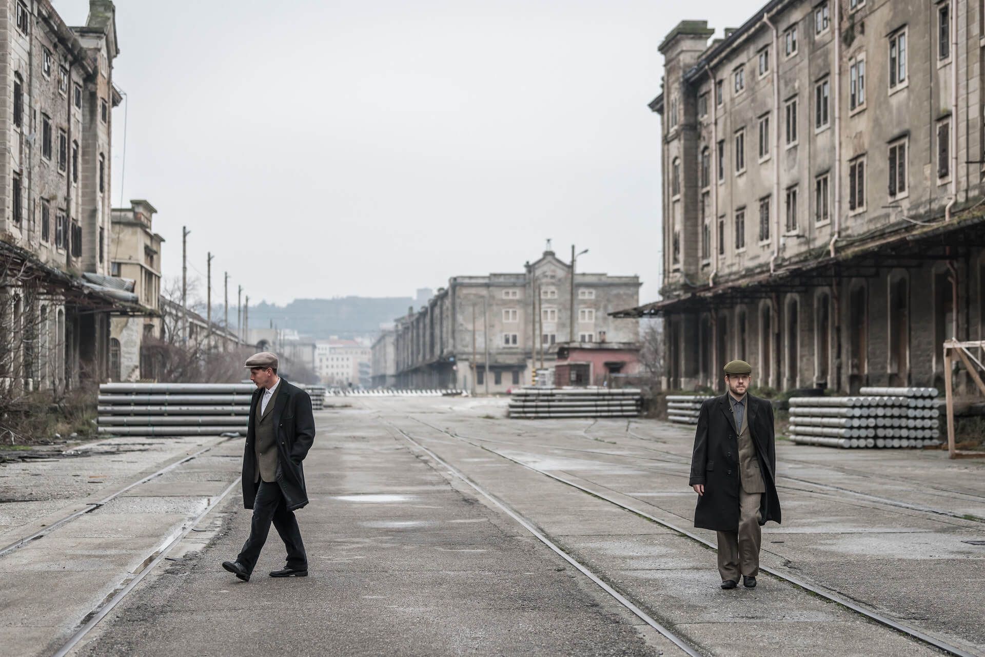 Foto dello spettacolo e docu-film "Ricordare, portare al cuore", regia di Paolo Valerio