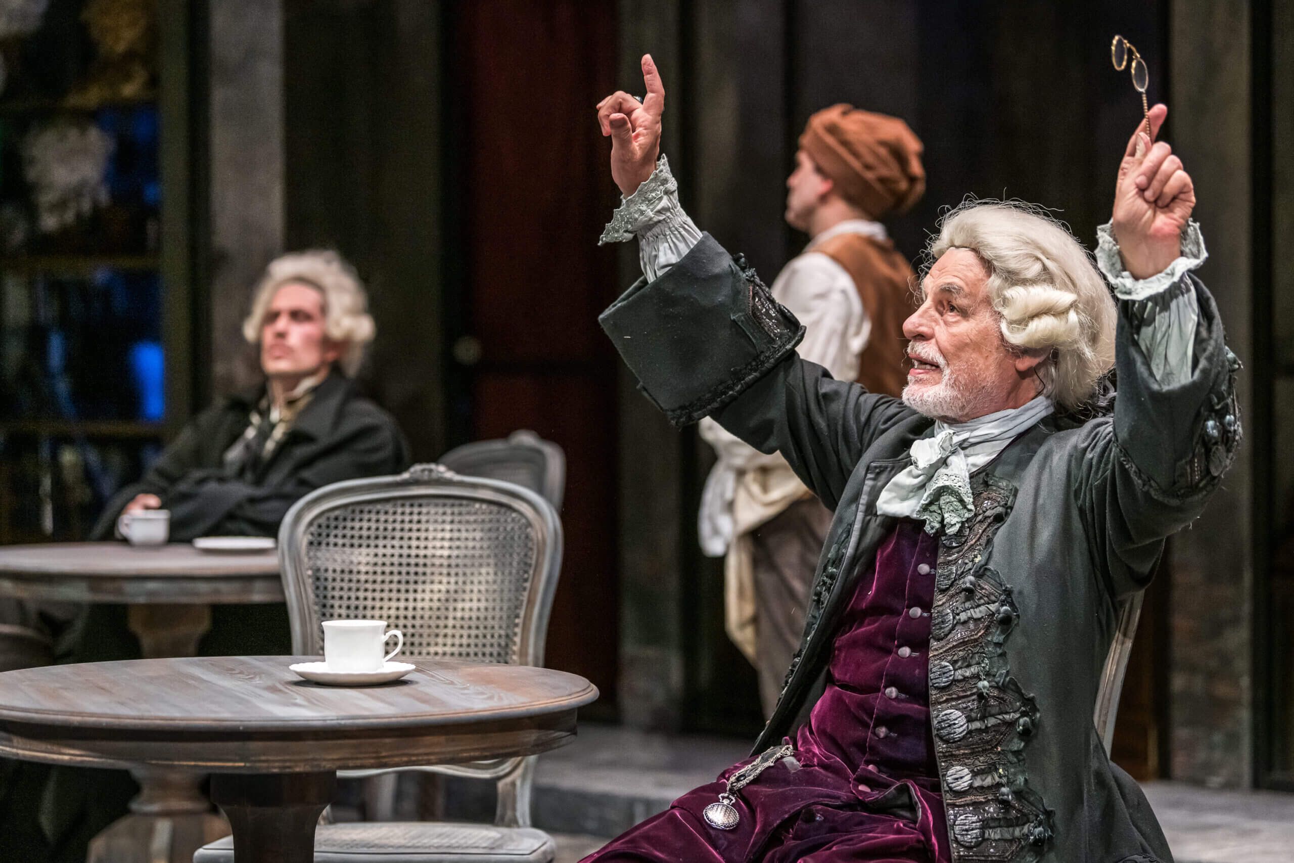 Foto di scena dello spettacolo La Bottega Del Caffè diretto da Paolo Valerio