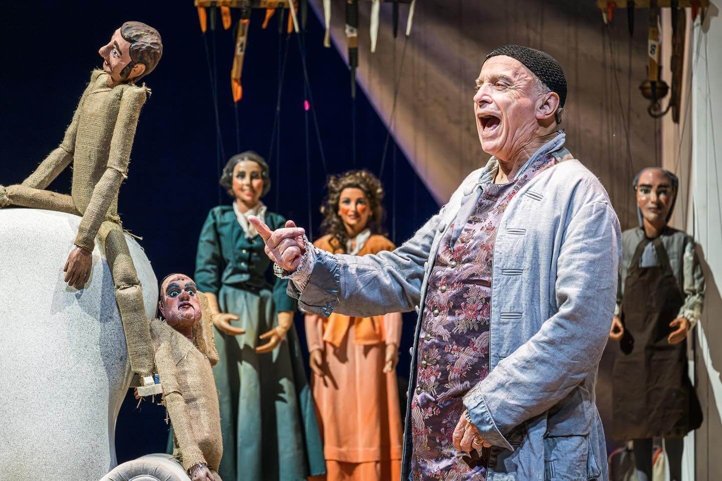 Foto di scena dello spettacolo Sior Todero Brontolon, regia di Paolo Valerio, aiuto regia Giulia Bonghi