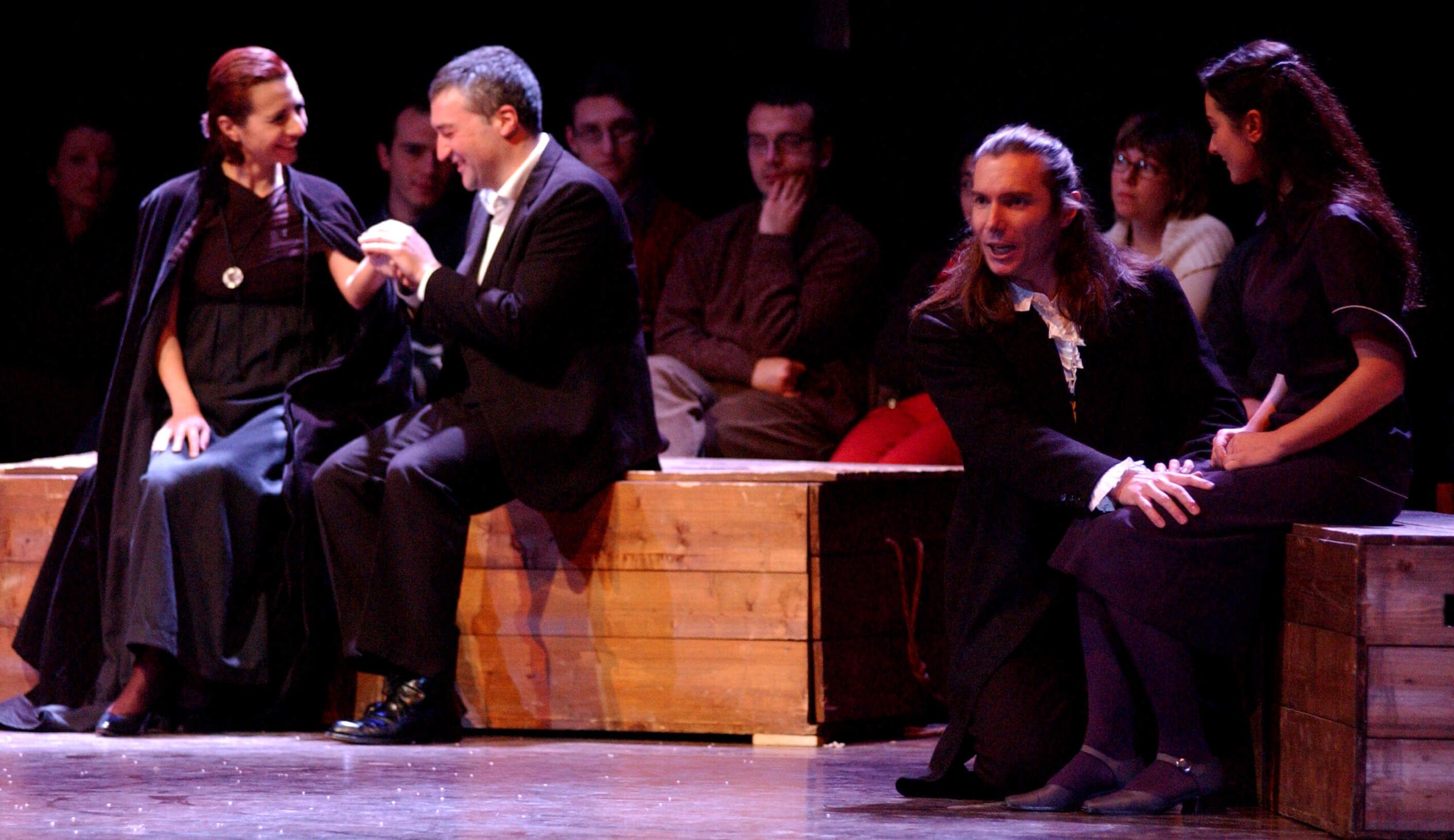 Foto di scena dello spettacolo Amleto da William Shakespeare, regia di Paolo Valerio