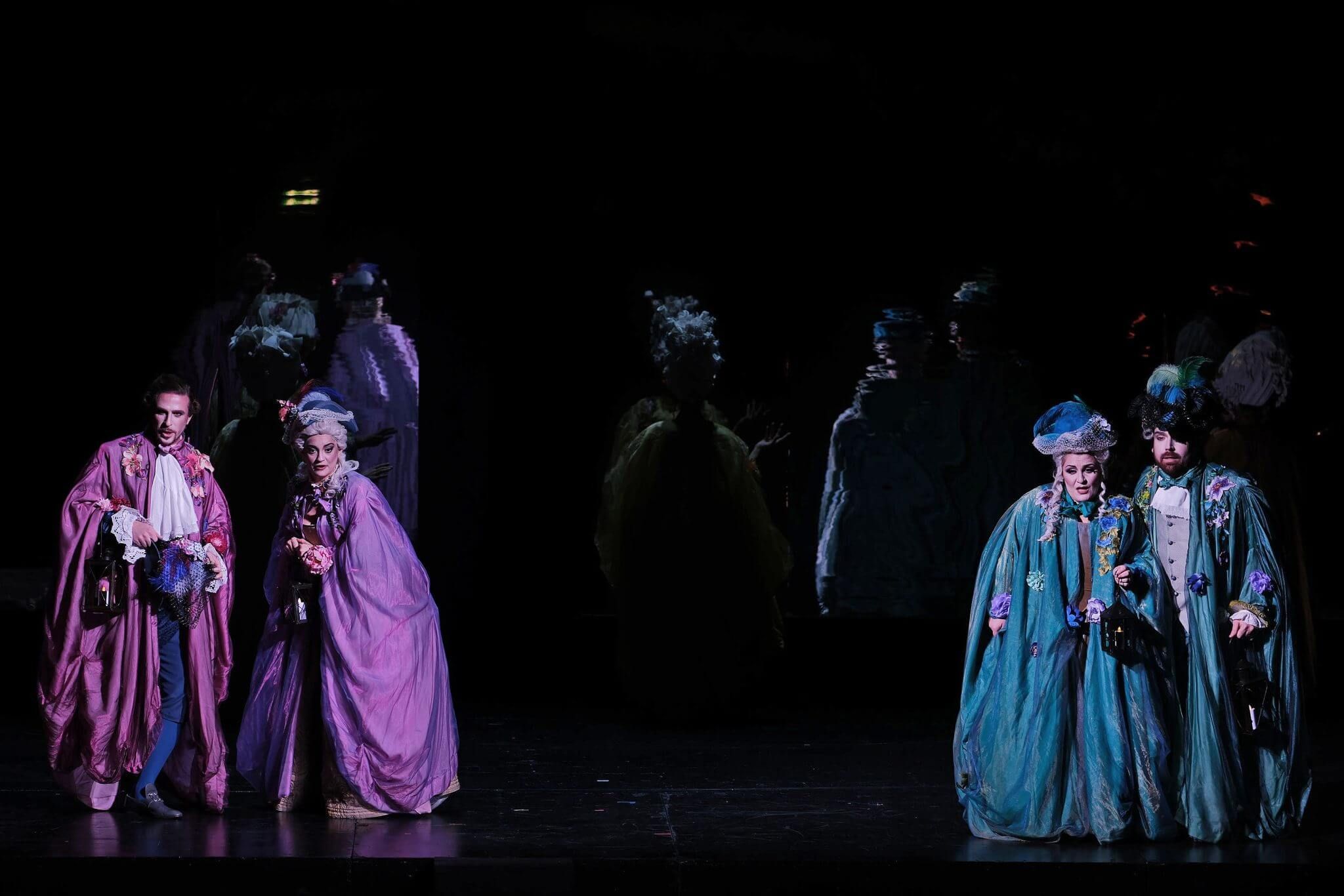 Foto di scena dell'opera Falstaff diretta da Paolo Valerio