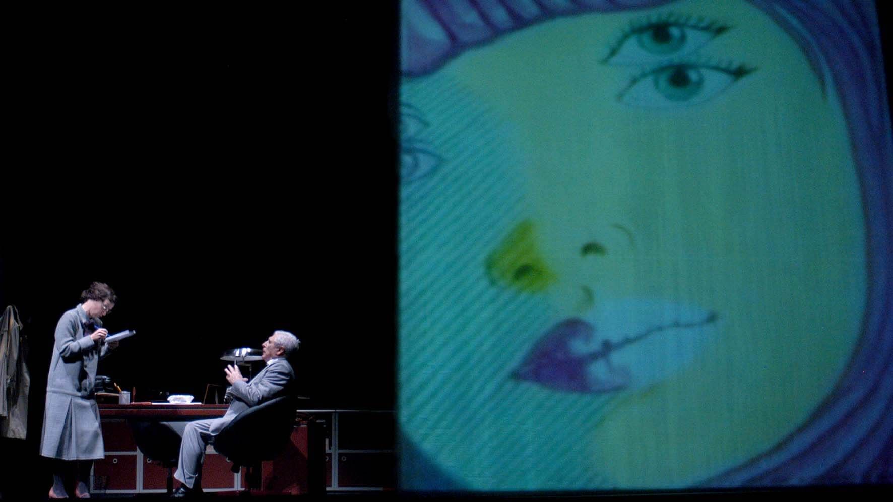 Foto di scena dello spettacolo Sette Piani da Dino Buzzati, regia di Paolo Valerio
