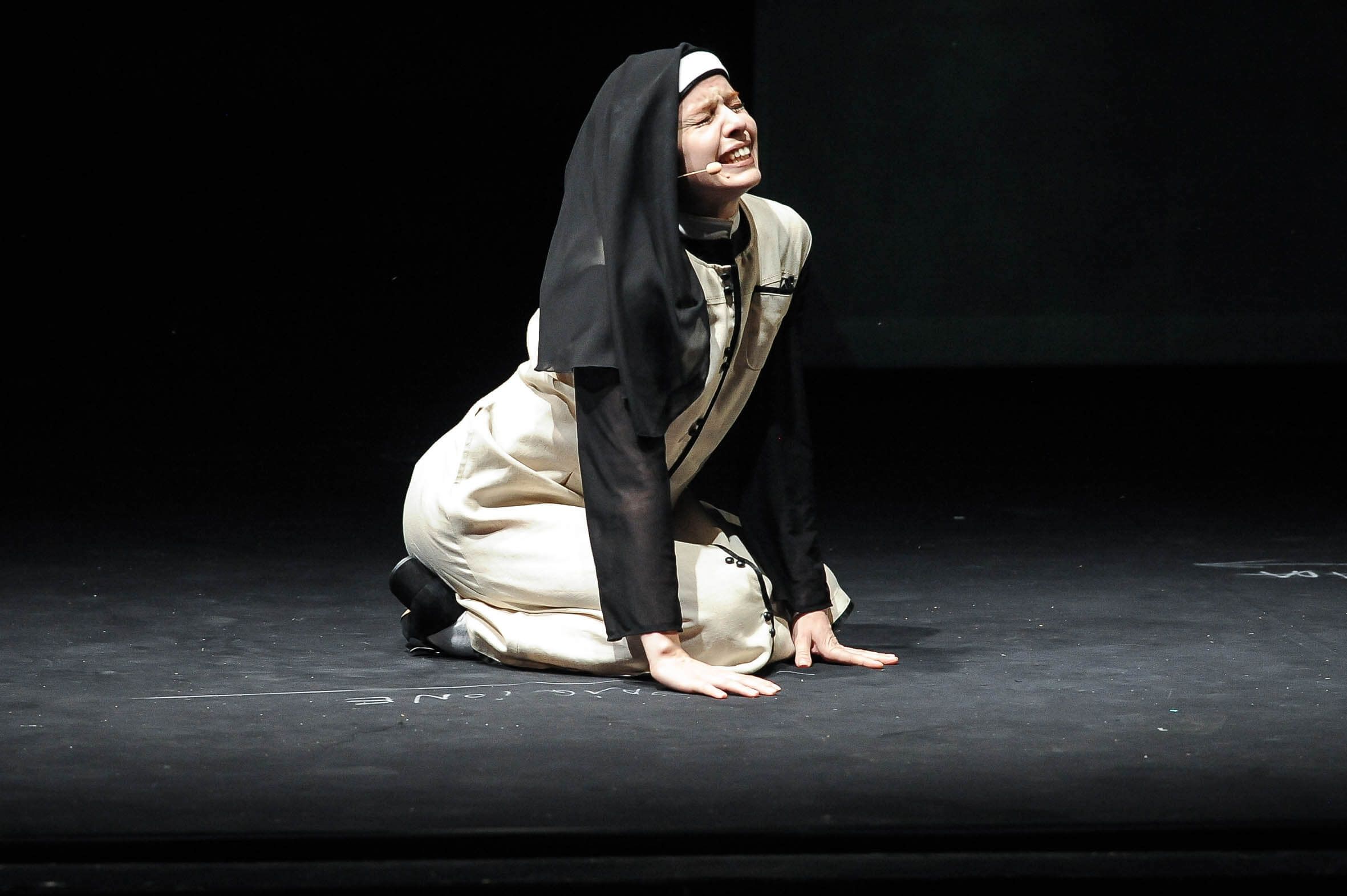 Foto di scena della spettacolo Misura per Misura, regia di Paolo Valerio