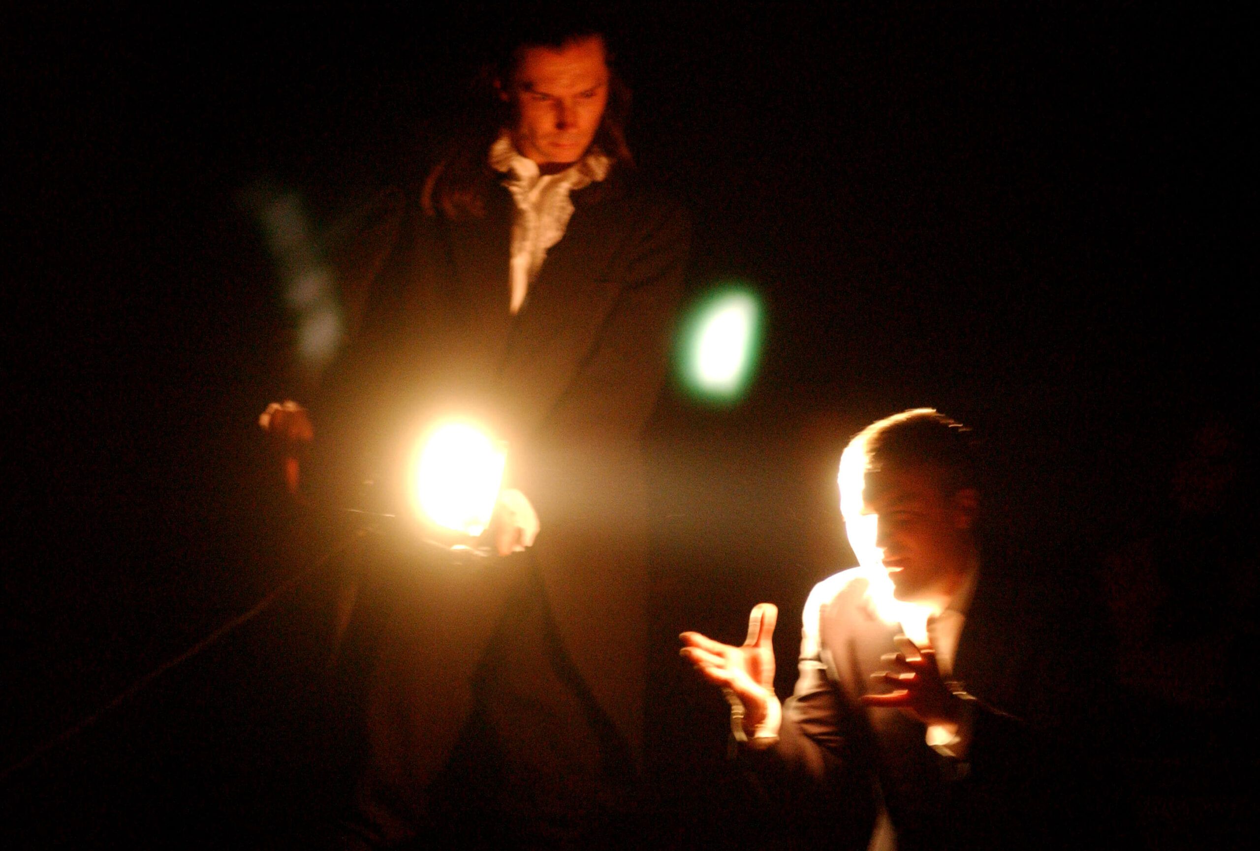 Foto di scena dello spettacolo Amleto da William Shakespeare, regia di Paolo Valerio