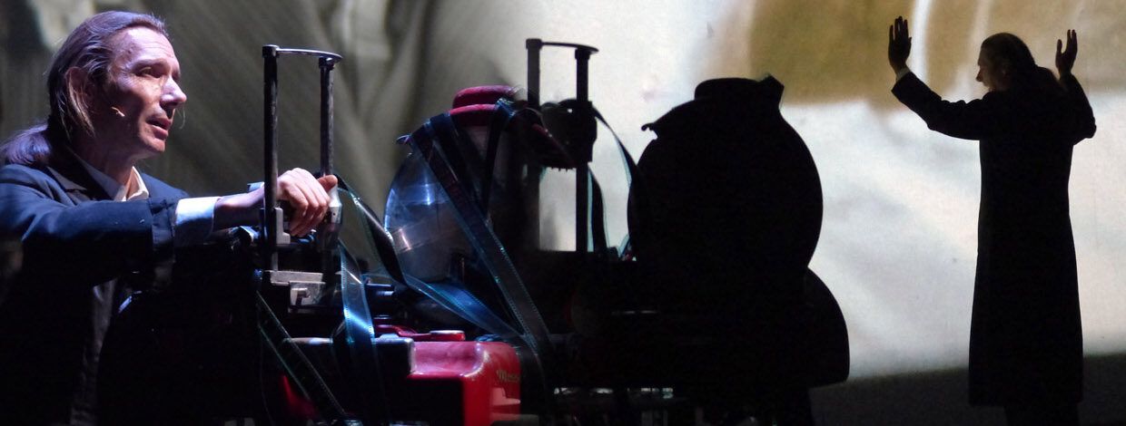 Foto spettacolo La fabbrica dei sogni, con Paolo Valerio