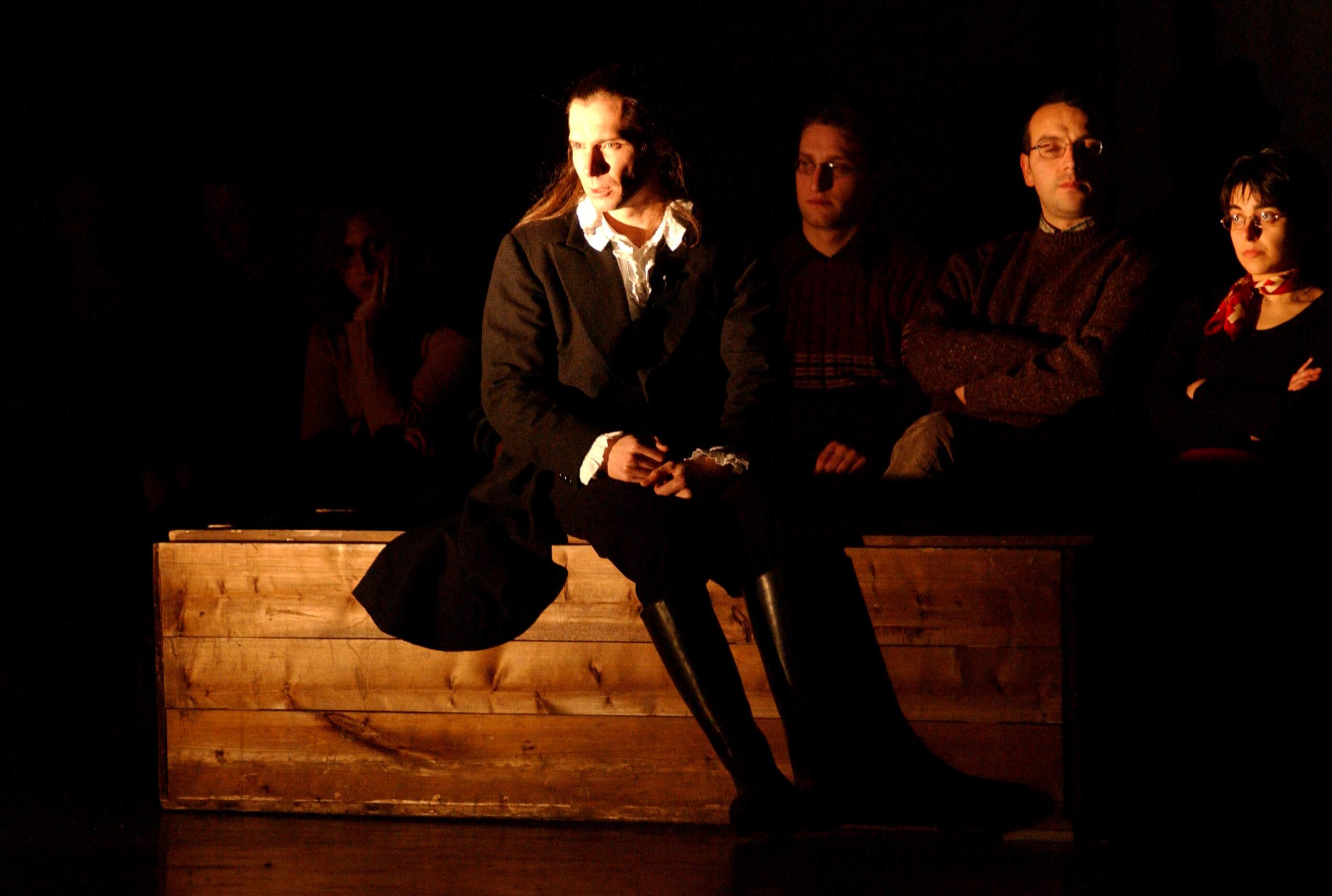 Foto di scena dello spettacolo Amleto da William Shakespeare, regia di Paolo Valerio