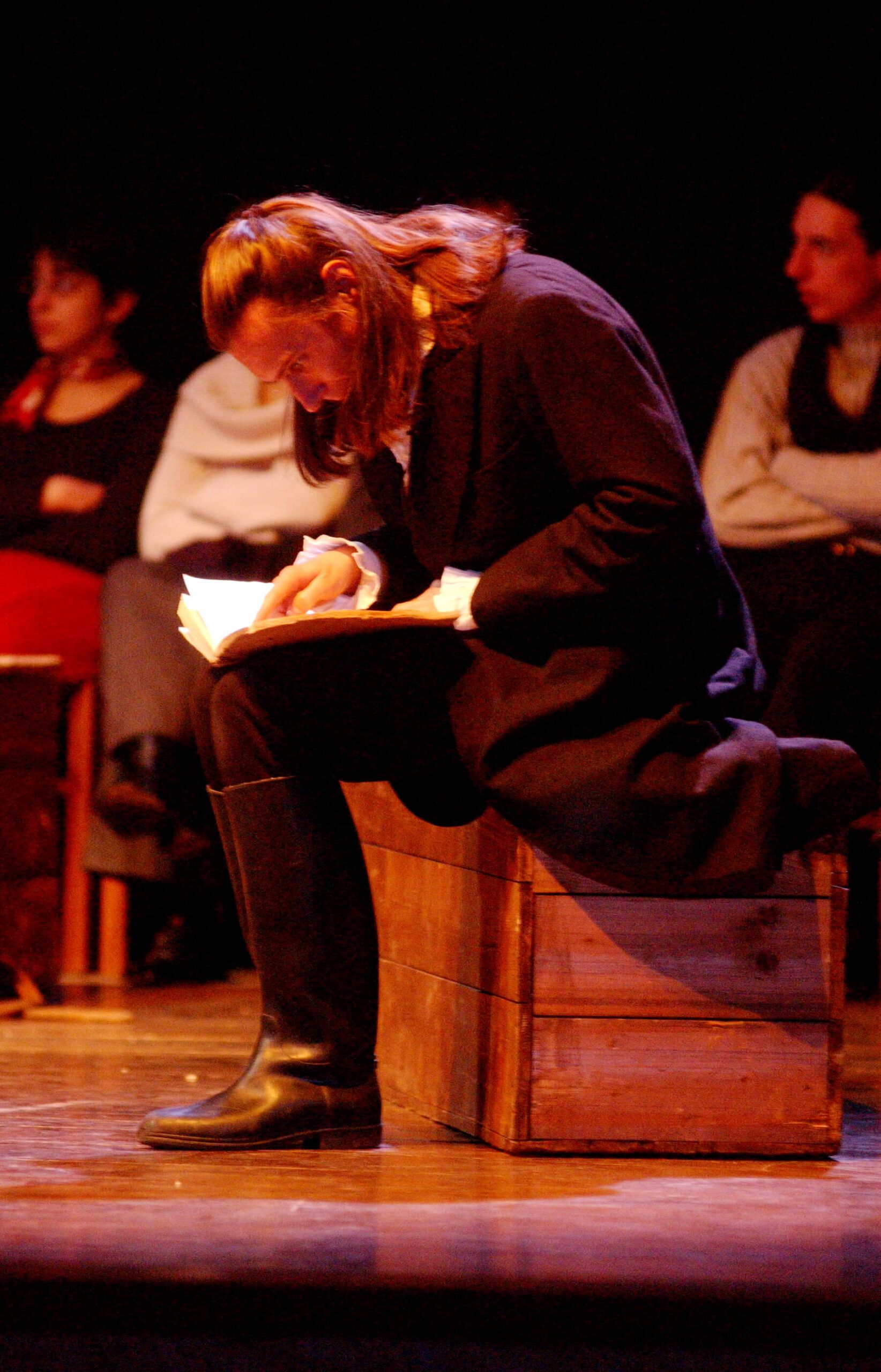 Foto di scena dello spettacolo Amleto da William Shakespeare, regia di Paolo Valerio