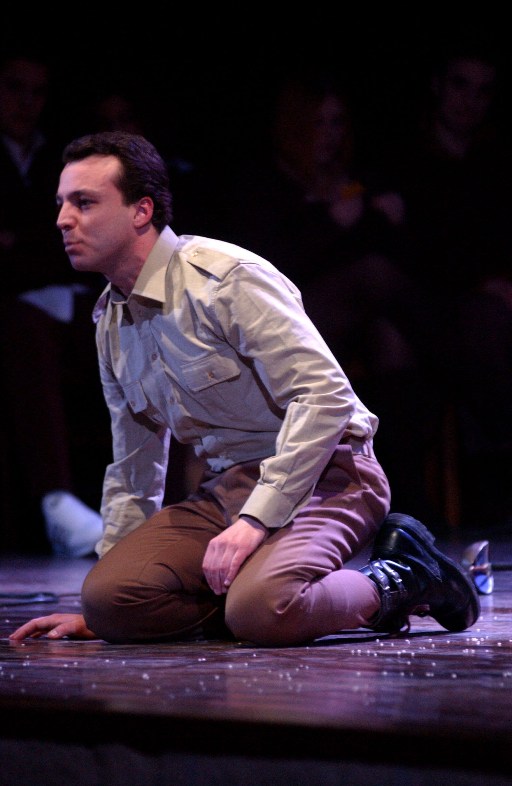 Foto di scena dello spettacolo Amleto da William Shakespeare, regia di Paolo Valerio