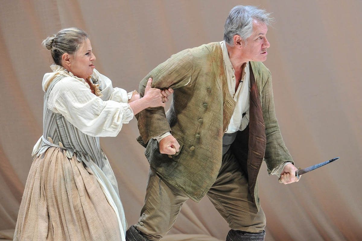 Foto di scena dello spettacolo Le baruffe chiozzotte di Carlo Goldoni, regia di Paolo Valerio